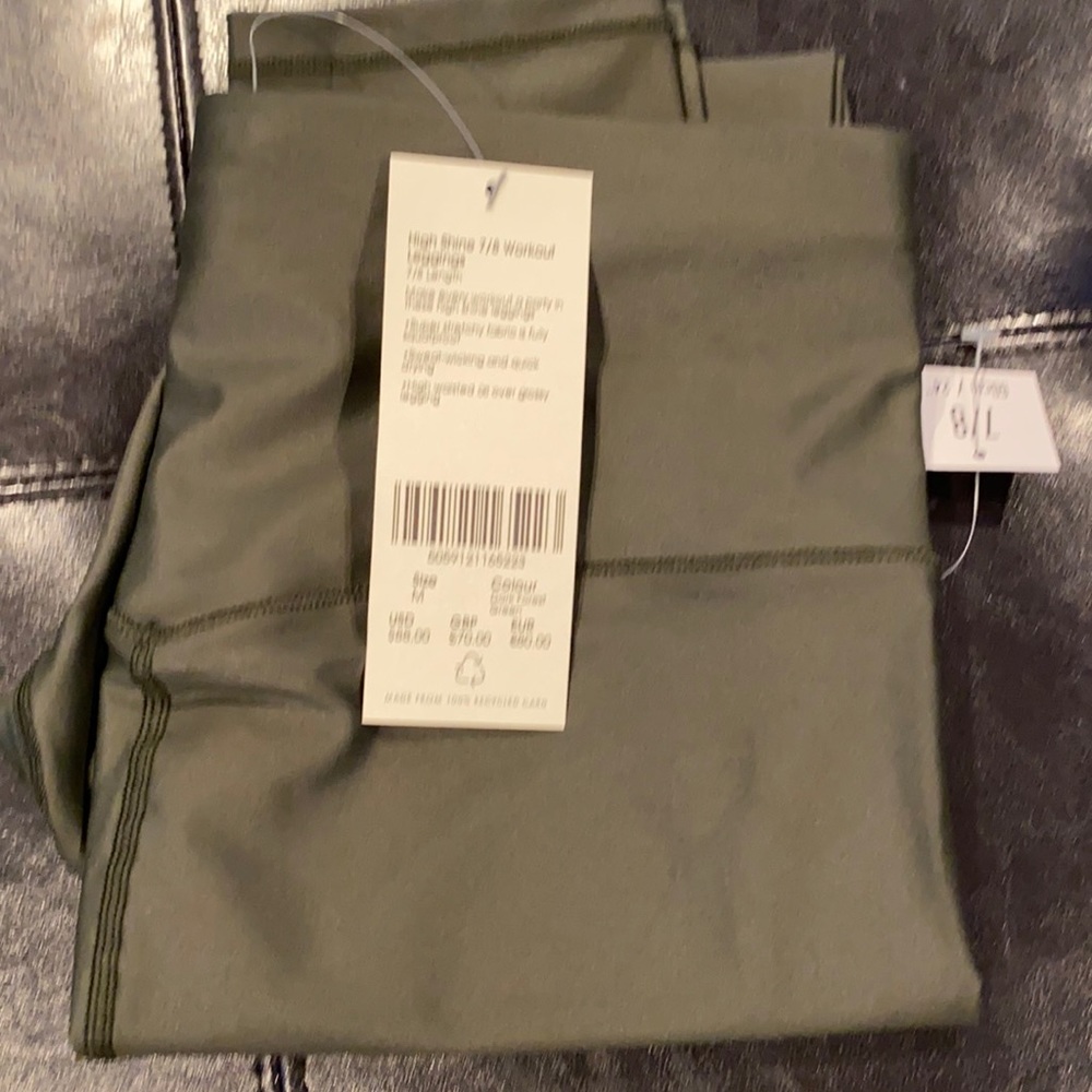 Sweaty Betty brand new high shine 7/8 leggings